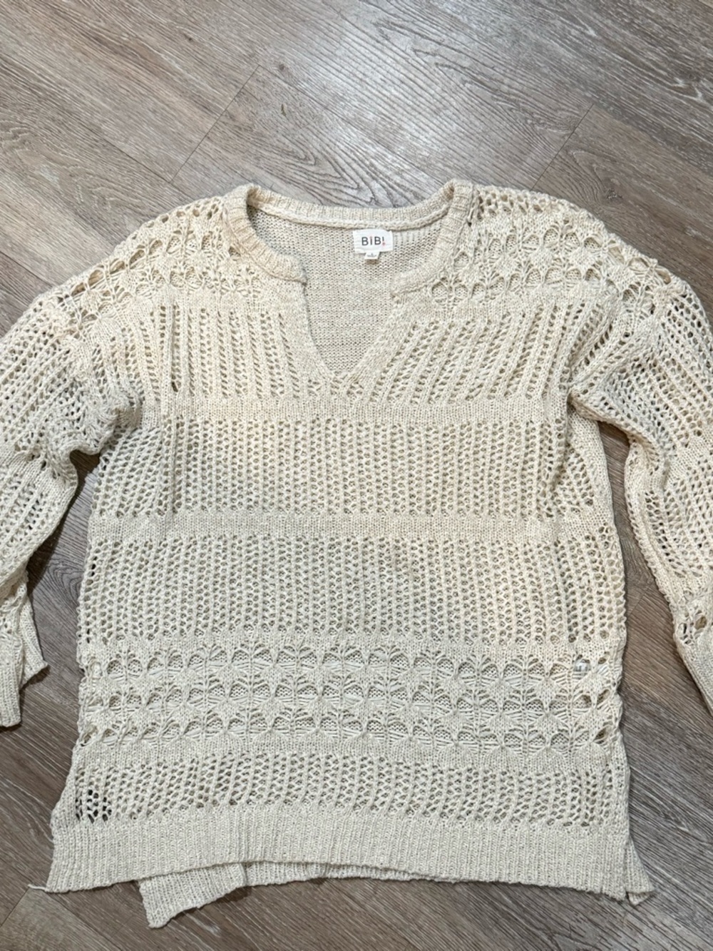 BiBi Cream Open-Weave V-Neck Pullover
